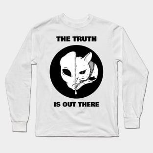 Truth is out there - Cat in Alien Disguise Funny Cat Lover Gift Long Sleeve T-Shirt